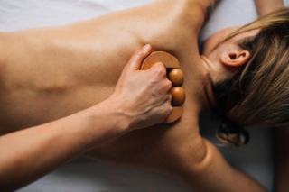 Massage et bien-être à domicile : vos guides pratiques Massage et bien-être à domicile : vos guides pratiques